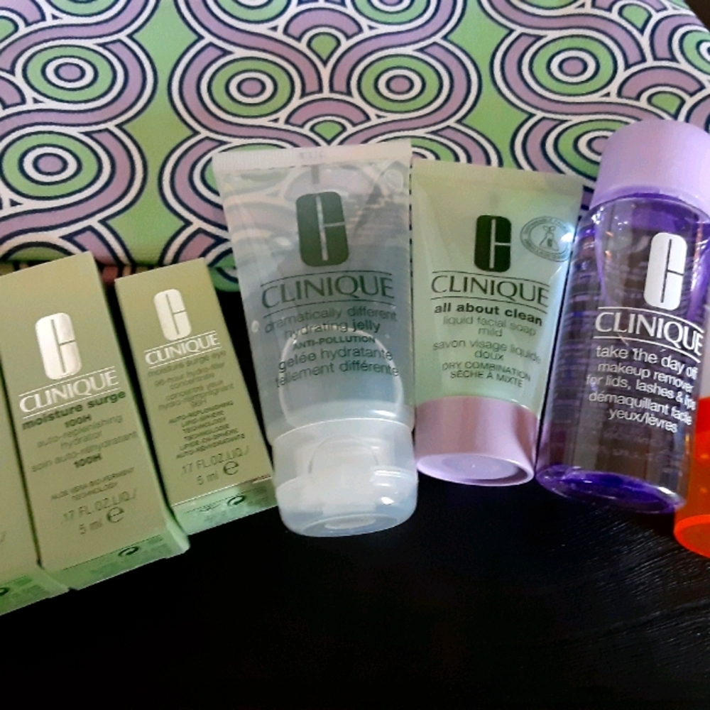 8 piece Clinique Skincare Bundle NWT